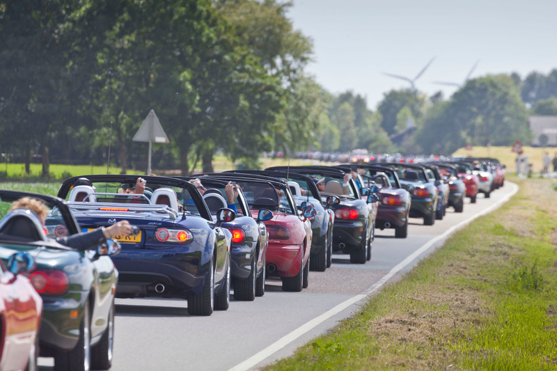 Illustration for article titled That's A Lot Of Mazda Miatas